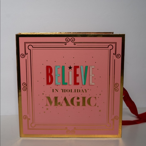 Bath and body works holiday gift set - Picture 1 of 2